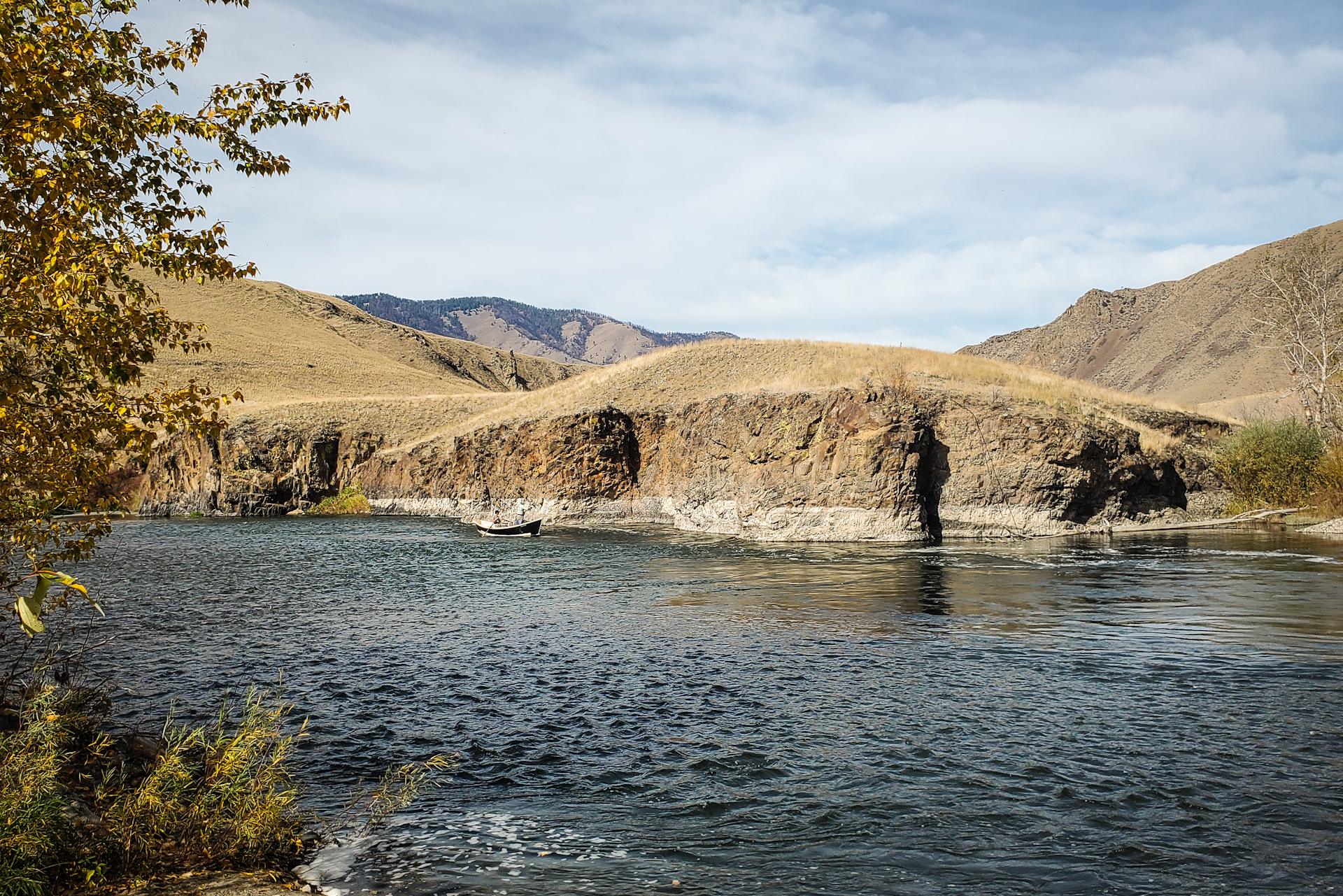 Upper Salmon River steelhead anglers red rock
