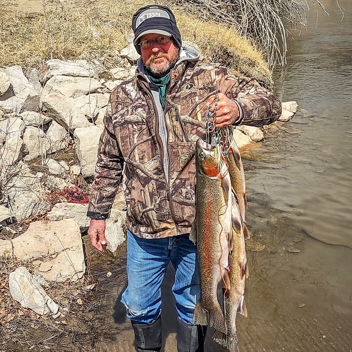 Steelhead Angler, Upper Salmon
