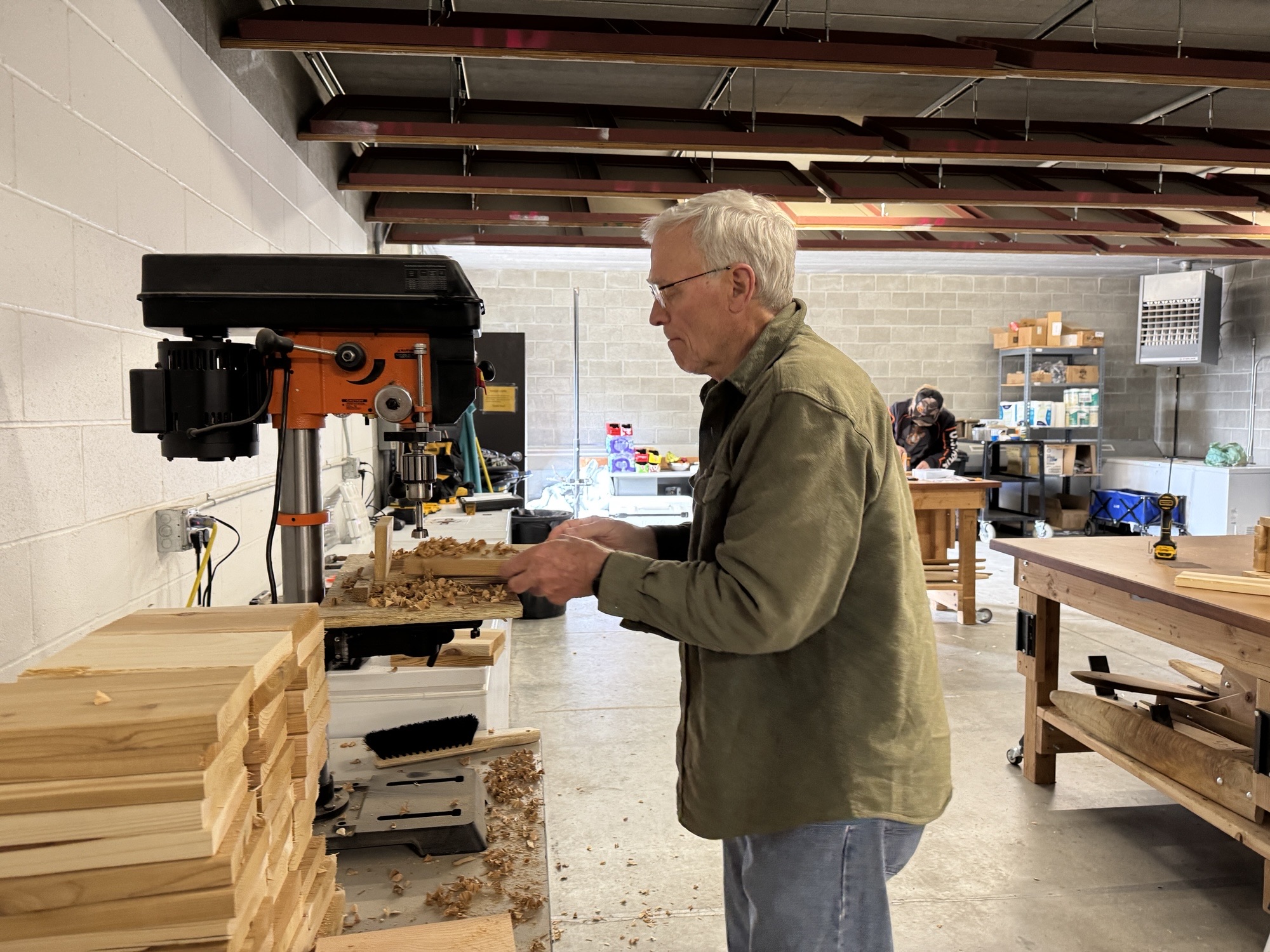 Bird box building