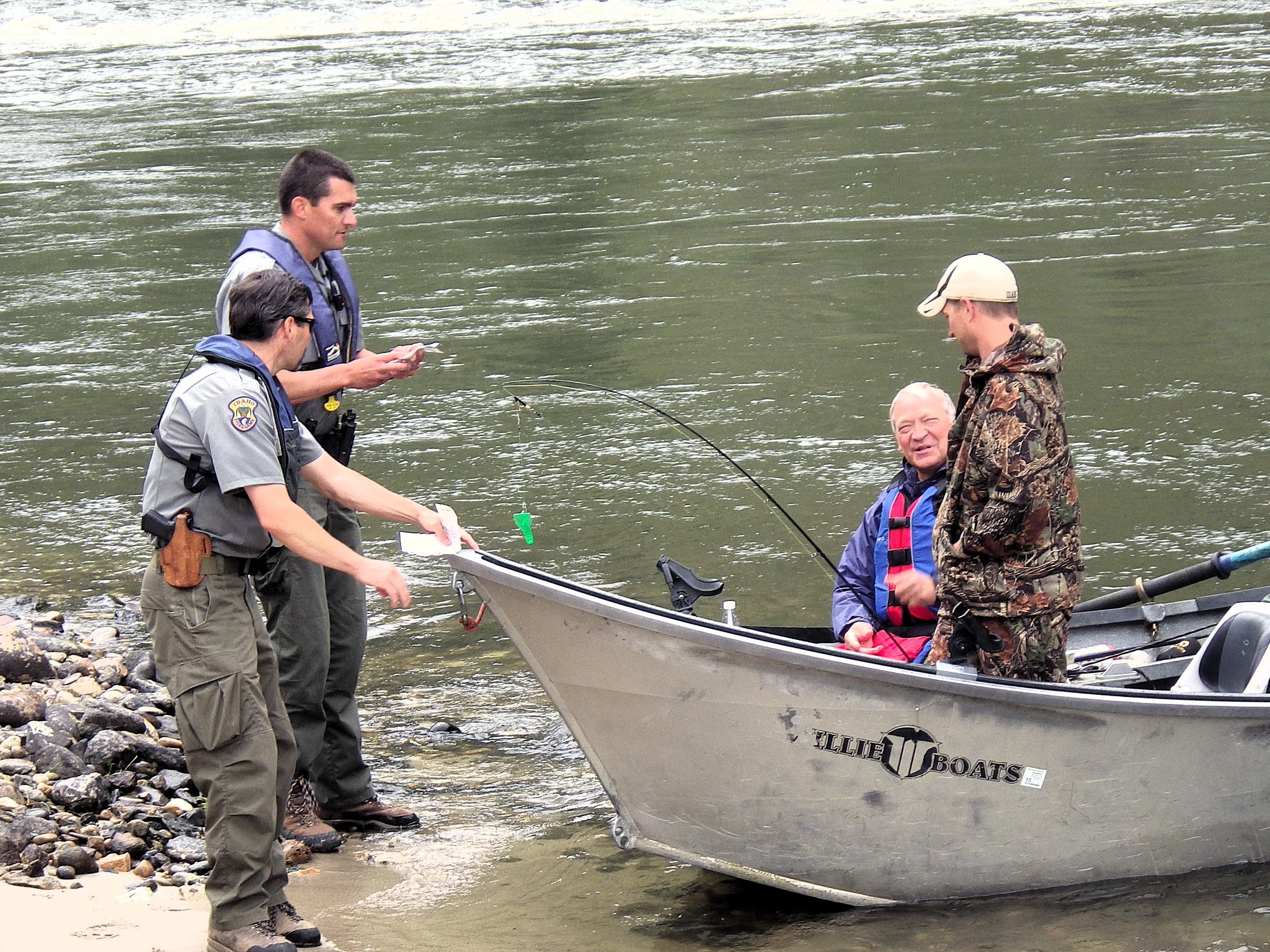 fish license check