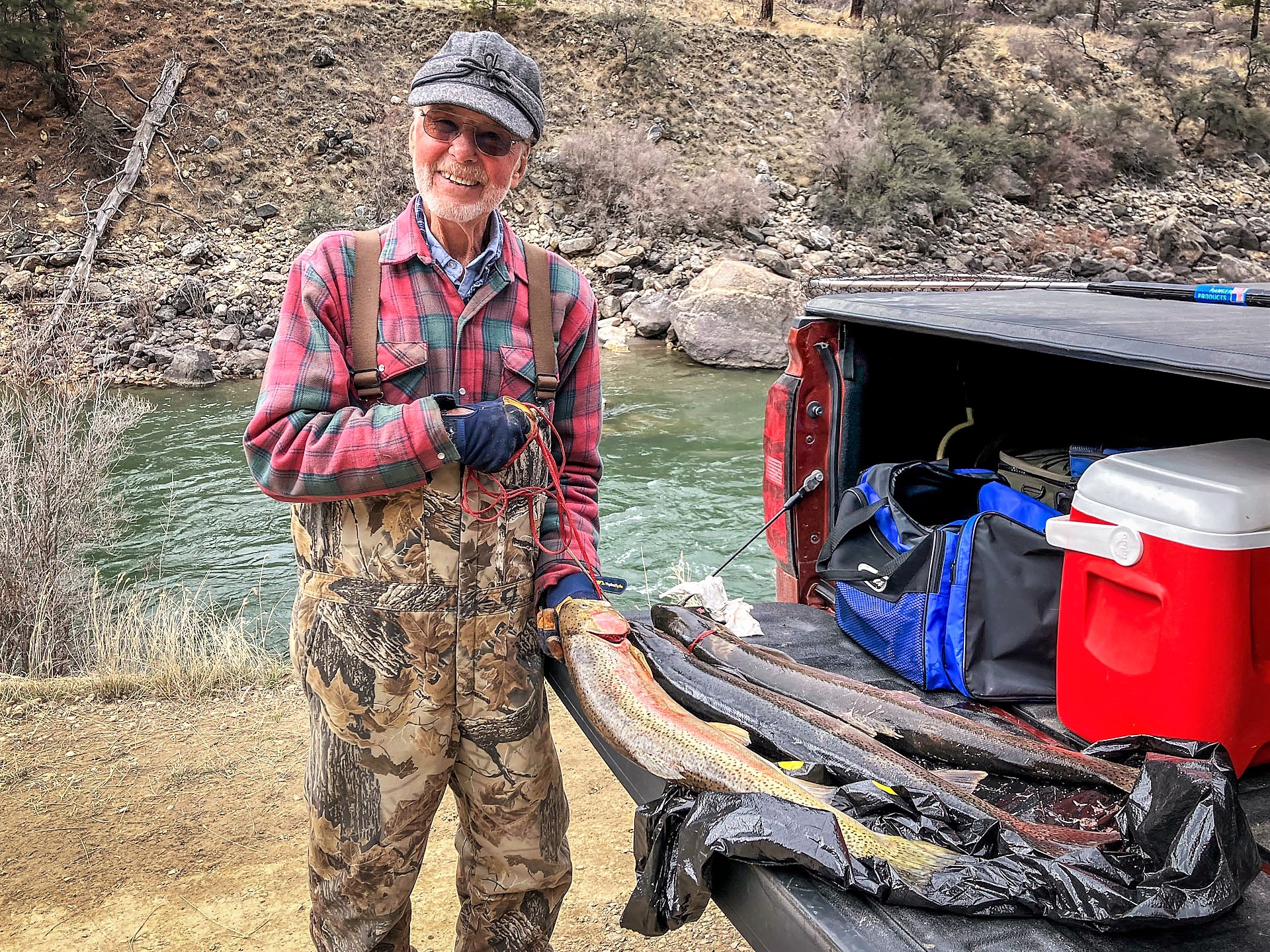 Steelhead Angler, Upper Salmon