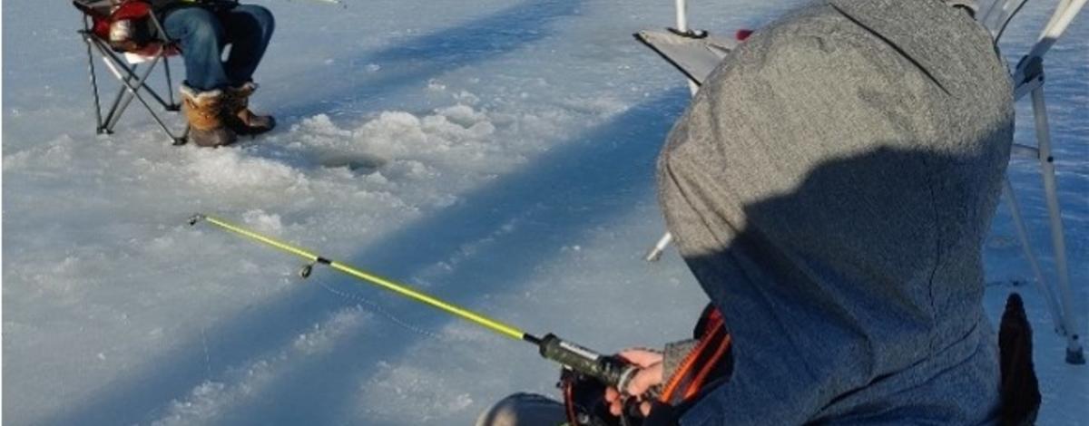 boys_ice_fishing