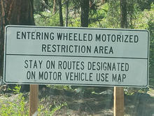 motorized_travel_sign_lr